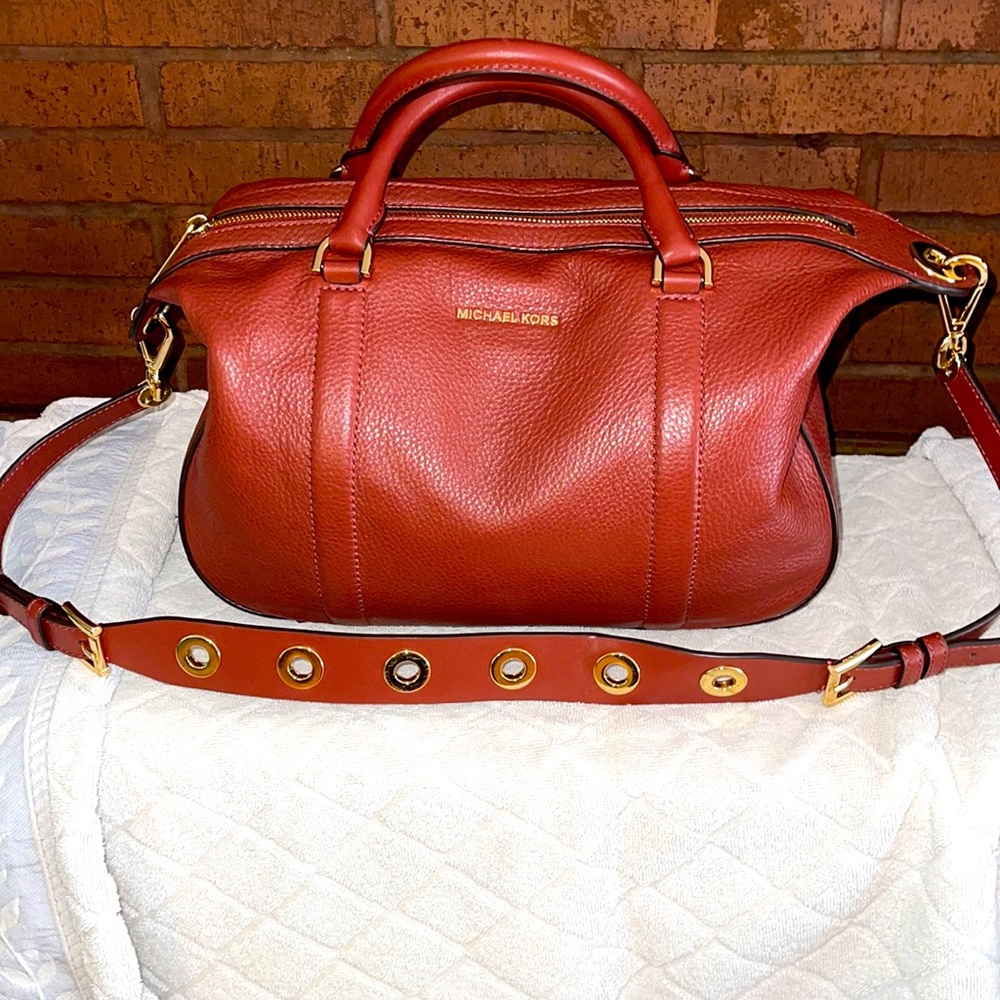 Authentic Michael Kors his shoulder bag